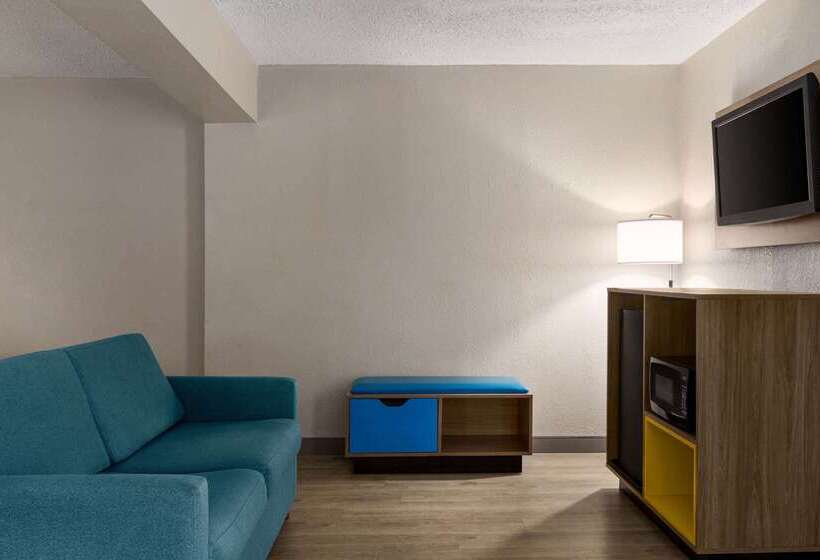 فندق Days Inn By Wyndham Miami Airport North