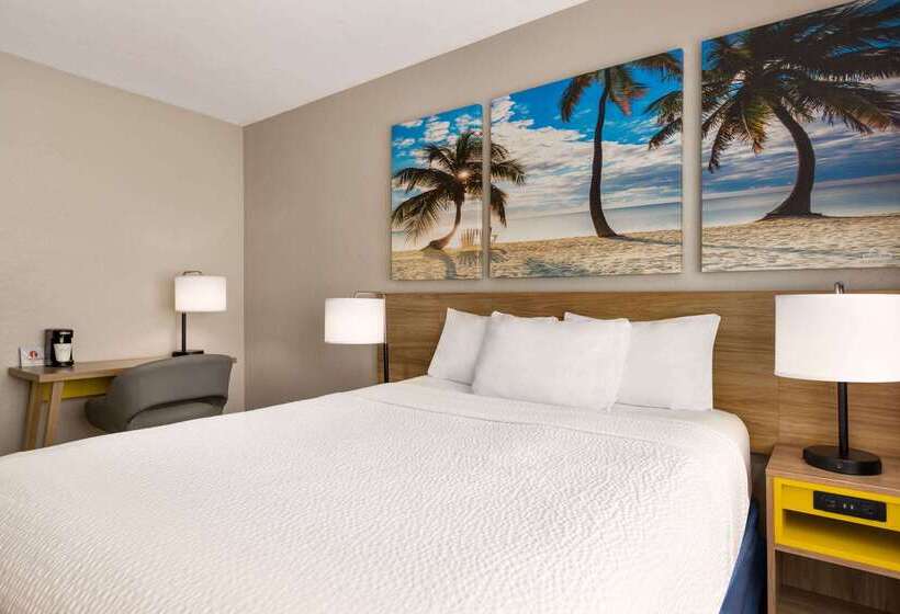 فندق Days Inn By Wyndham Miami Airport North