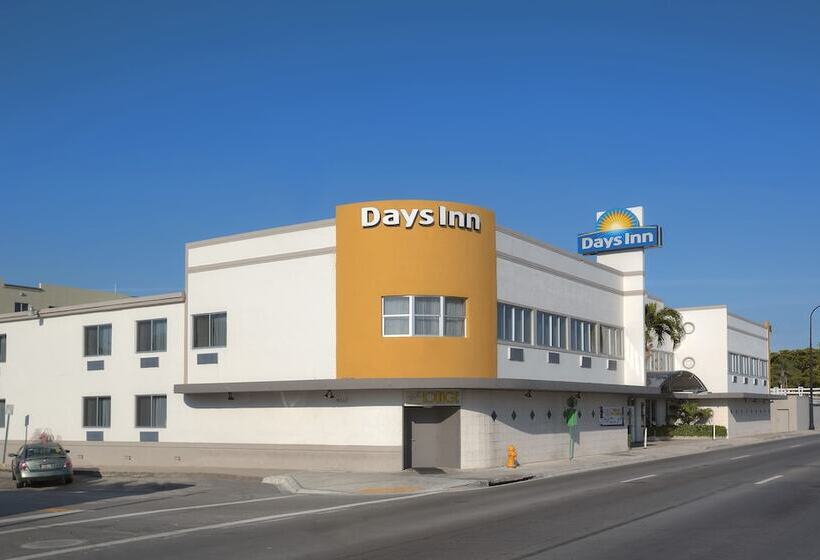 فندق Days Inn By Wyndham Miami Airport North