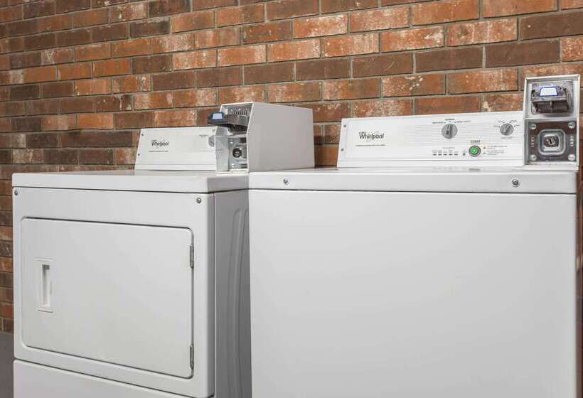 Отель Days Inn By Wyndham Mt Pleasantcharlestonpatriots Point