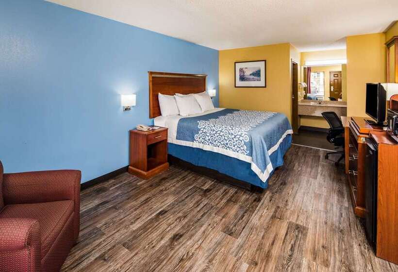 酒店 Days Inn By Wyndham Oak Grove/ft. Campbell