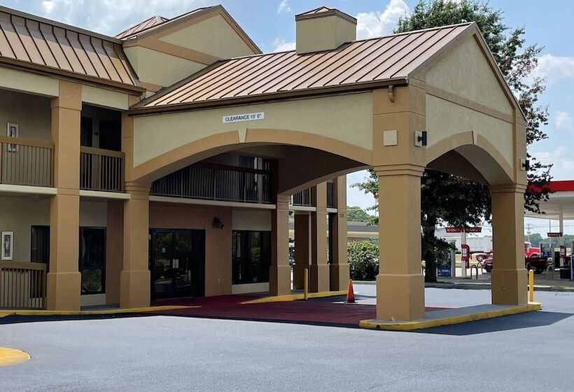 酒店 Days Inn By Wyndham Oak Grove/ft. Campbell