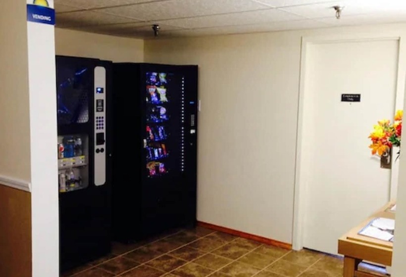 Отель Days Inn By Wyndham Syracuse