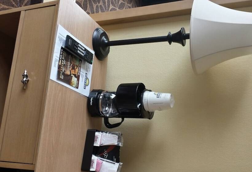 בית מלון כפרי Days Inn By Wyndham Syracuse