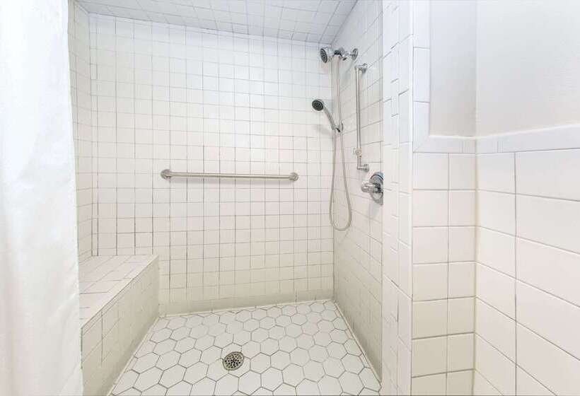 فندق Days Inn By Wyndham Valdosta I 75