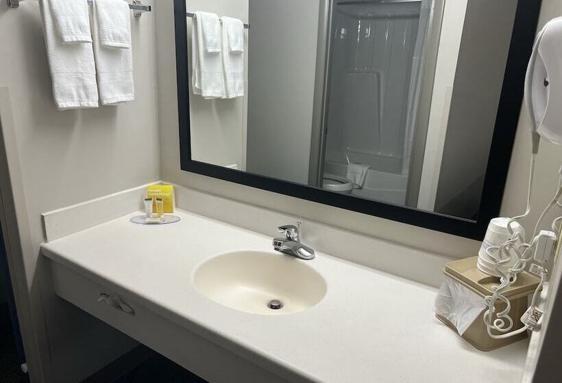 فندق Days Inn By Wyndham Valdosta I 75