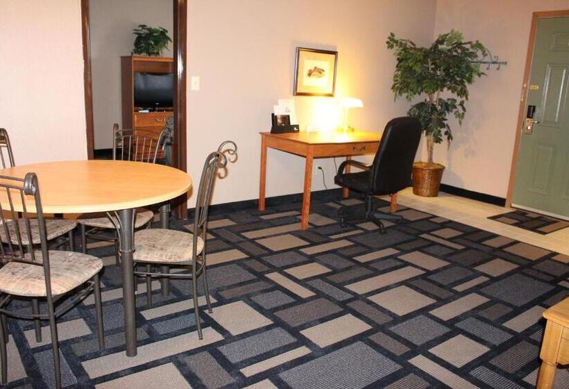 فندق Days Inn By Wyndham Watertown