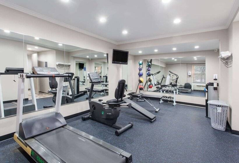 酒店 Days Inn By Wyndham Wilmington/brandywine