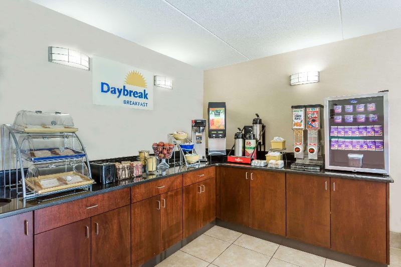 فندق Days Inn By Wyndham Winston Salem North