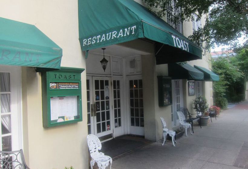 هتل Days Inn By Wyndham Charleston Historic District