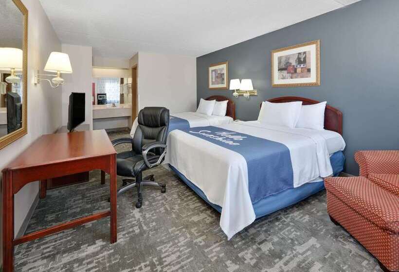 هتل Days Inn & Suites By Wyndham Bentonville