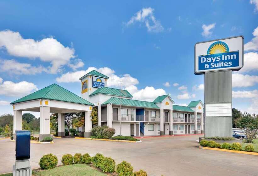 هتل Days Inn & Suites By Wyndham Bentonville