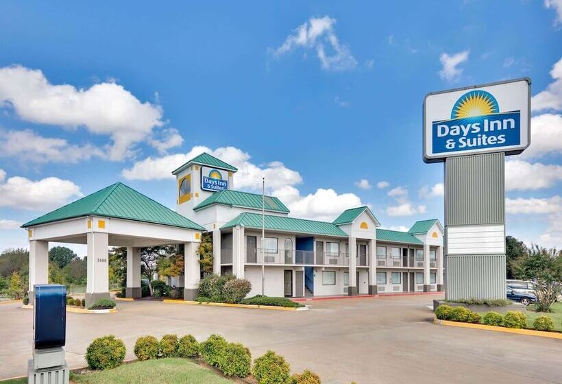 هتل Days Inn & Suites By Wyndham Bentonville