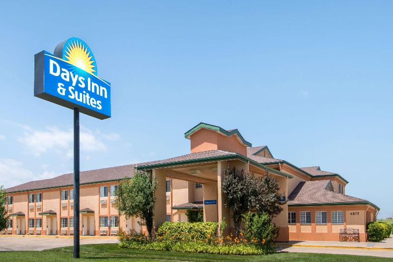 ホテル Days Inn & Suites By Wyndham Wichita