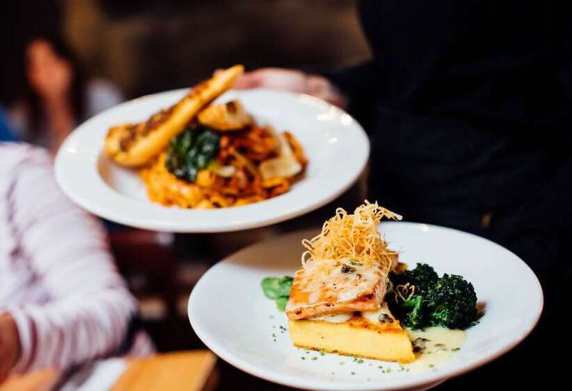 فندق Denali Cabins