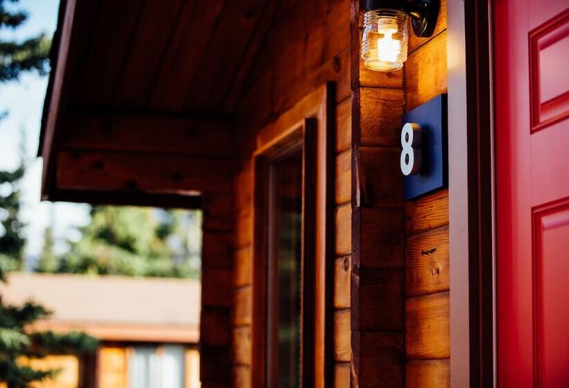 فندق Denali Cabins