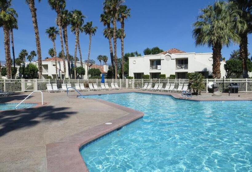 ホテル Desert Breezes Resort