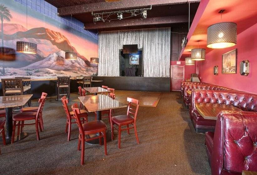 ホテル Desert Hot Springs Spa