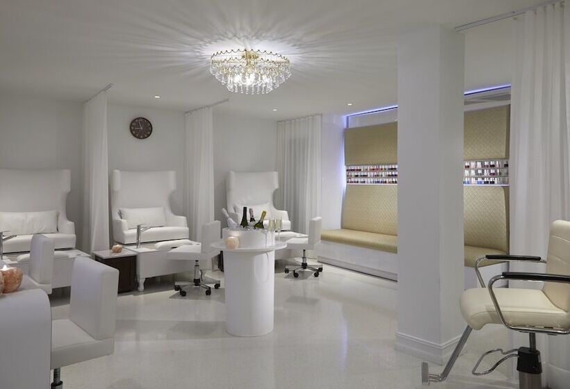 Hard Rock Hotel Daytona Beach