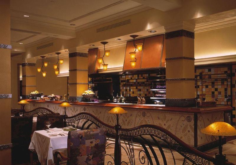 Отель Disney S Grand Floridian Resort & Spa