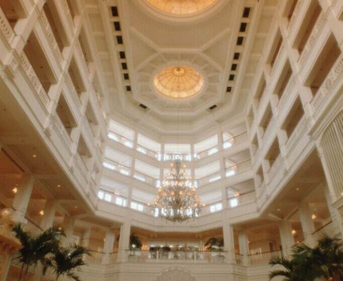 Отель Disney S Grand Floridian Resort & Spa