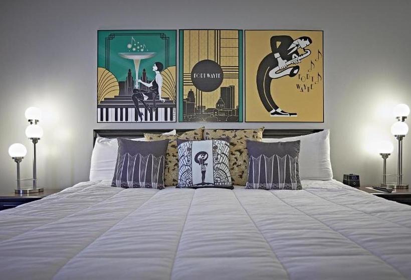 هتل Don Hall's Guesthouse