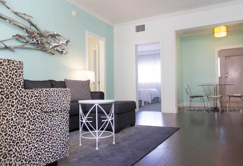 Dorchester Hotel & Suites