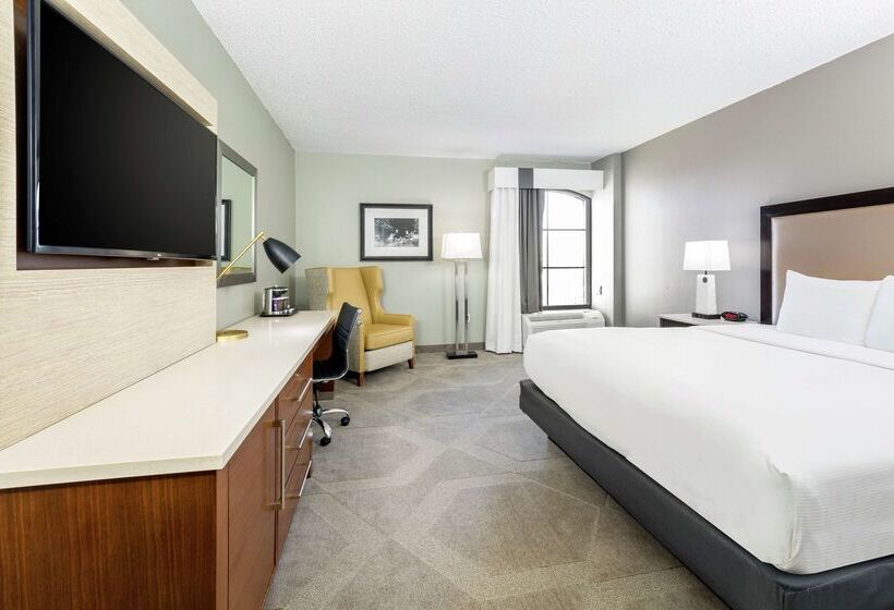 Hotel Doubletree By Hilton Austin University Area