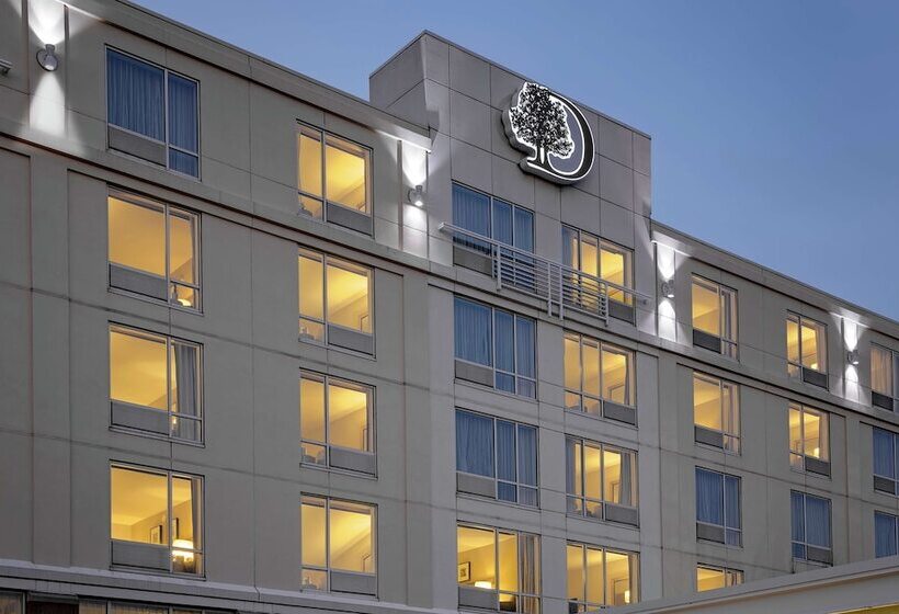 Doubletree By Hilton Hotel Boston Bayside