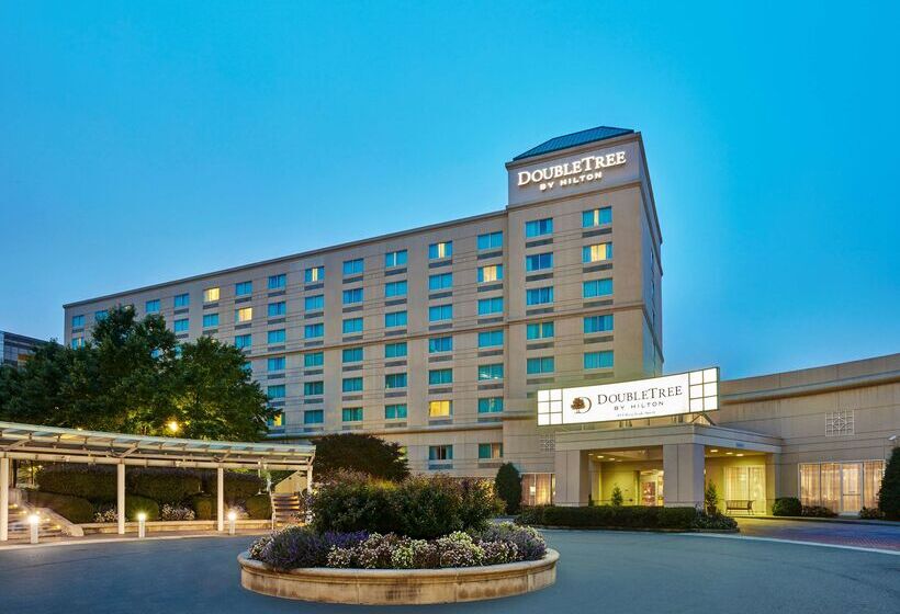 בית מלון כפרי Doubletree By Hilton Charlotte Uptown