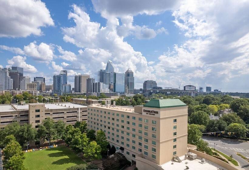 בית מלון כפרי Doubletree By Hilton Charlotte Uptown