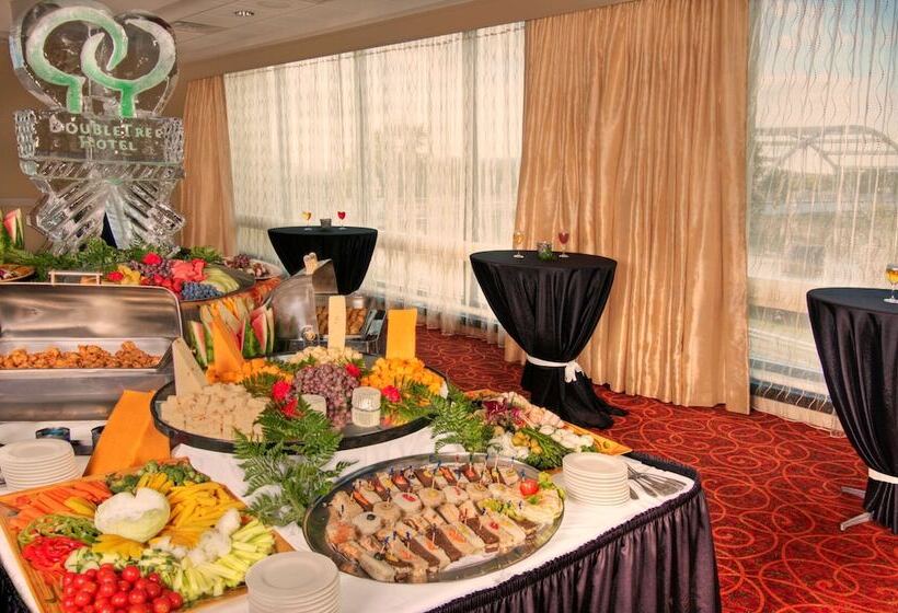 فندق Doubletree By Hilton Little Rock