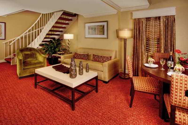 فندق Doubletree By Hilton Little Rock