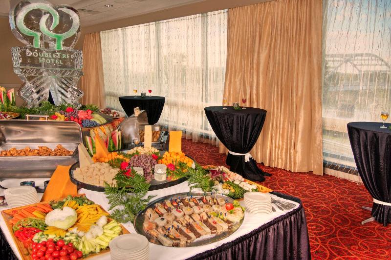 فندق Doubletree By Hilton Little Rock