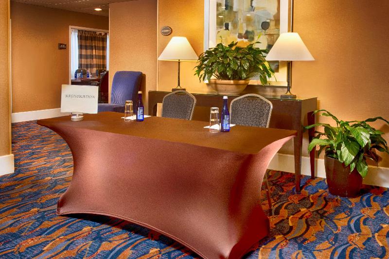 Hotel Doubletree By Hilton Norwalk