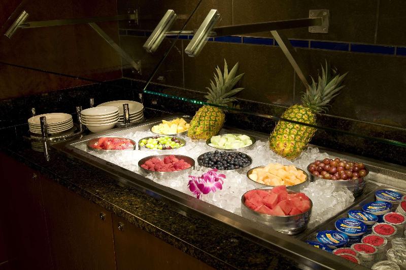 Отель Doubletree By Hilton  Norwalk