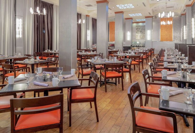 فندق Doubletree By Hilton Palm Beach Gardens