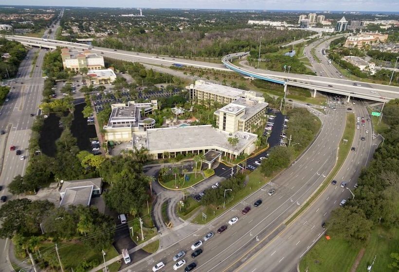 فندق Doubletree By Hilton Palm Beach Gardens