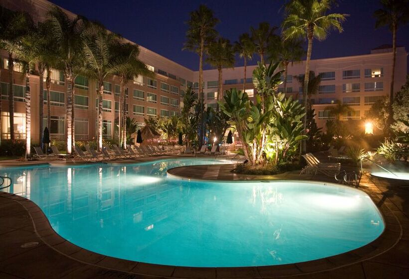 ホテル Doubletree By Hilton San Diego Del Mar