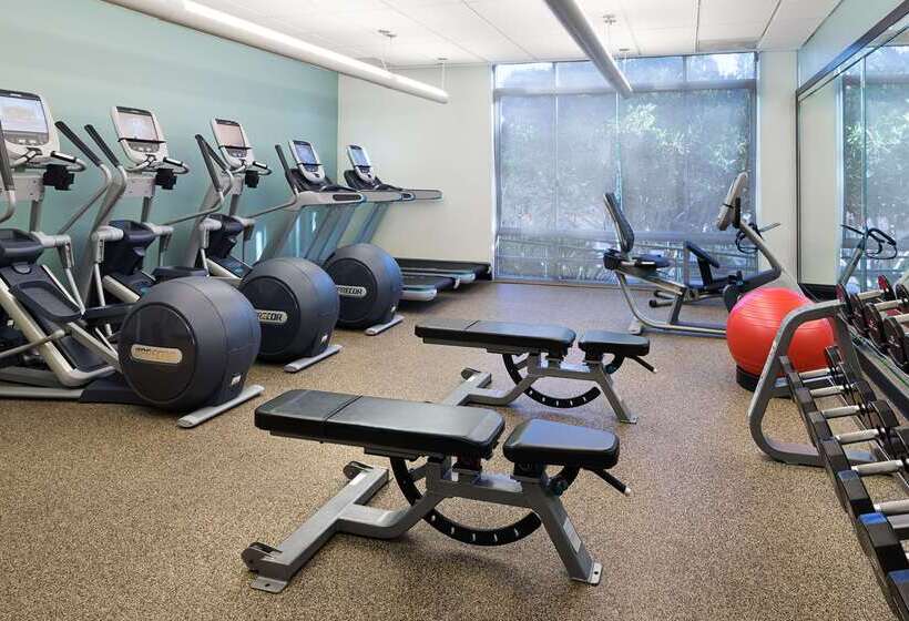 ホテル Doubletree By Hilton San Diego Del Mar