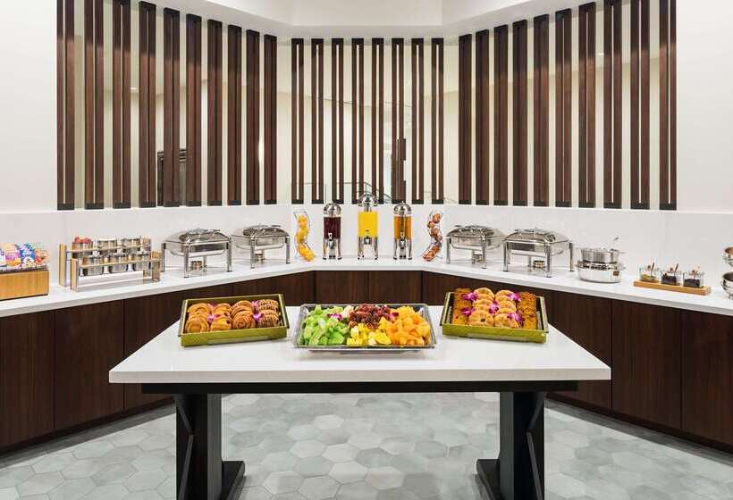 ホテル Doubletree By Hilton San Diego Del Mar