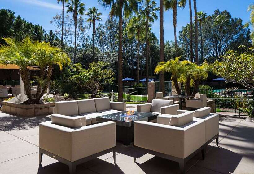 ホテル Doubletree By Hilton San Diego Del Mar