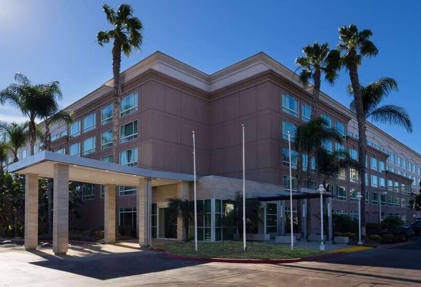 ホテル Doubletree By Hilton San Diego Del Mar