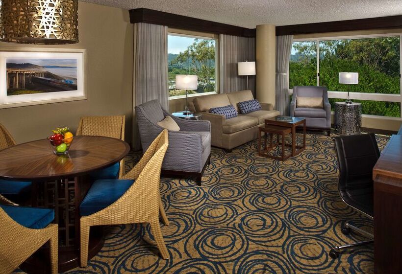 ホテル Doubletree By Hilton San Diego Del Mar