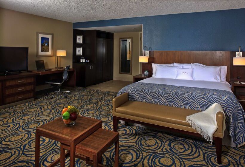 ホテル Doubletree By Hilton San Diego Del Mar