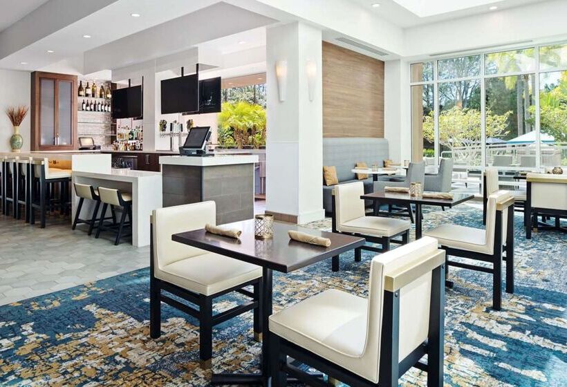 ホテル Doubletree By Hilton San Diego Del Mar