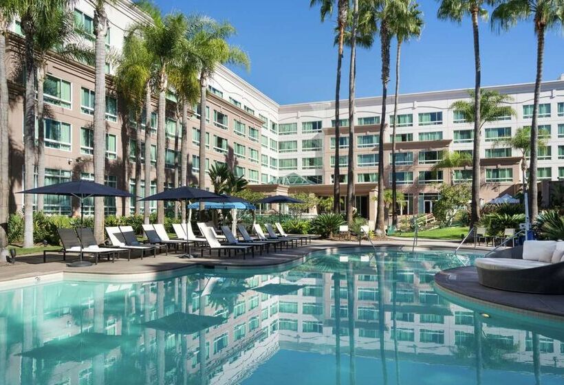 ホテル Doubletree By Hilton San Diego Del Mar