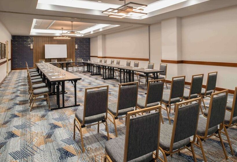 호텔 Doubletree By Hilton San Francisco Airport