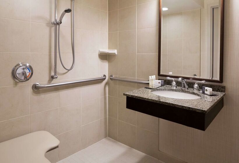 Doubletree By Hilton Somerset Hotel And Conference Center