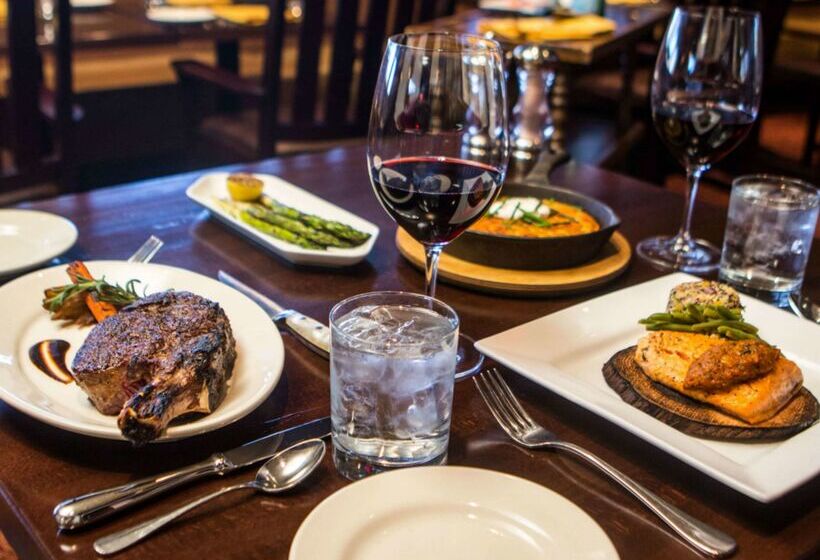 호텔 Doubletree By Hilton  Spokane City Center